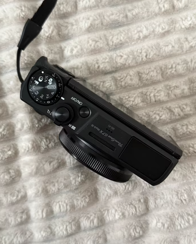 Canon PowerShot G7X Mark iii