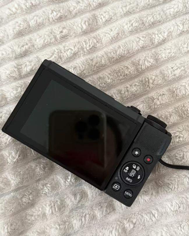 Canon PowerShot G7X Mark iii