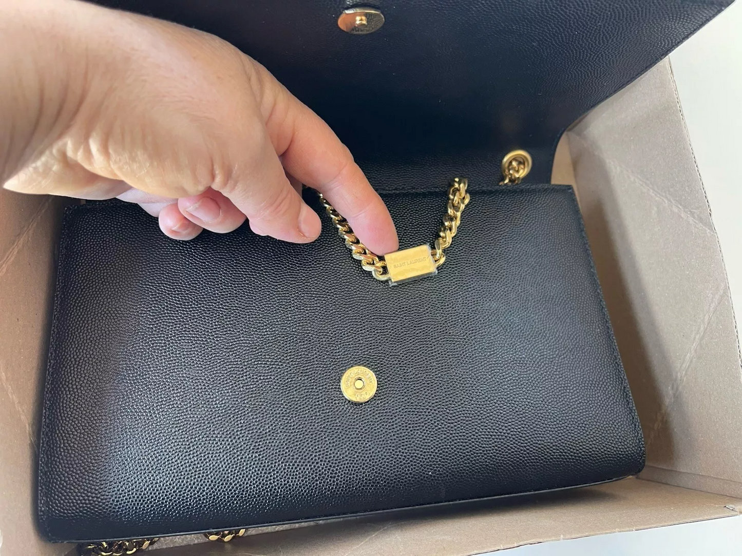 YSL Saint Laurent NERO Medium Crossbody Bag in Grained Leather